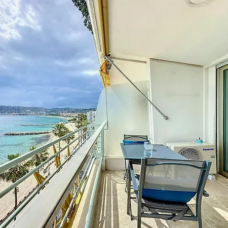 Апартаменты Magnifique Studio Front De Mer